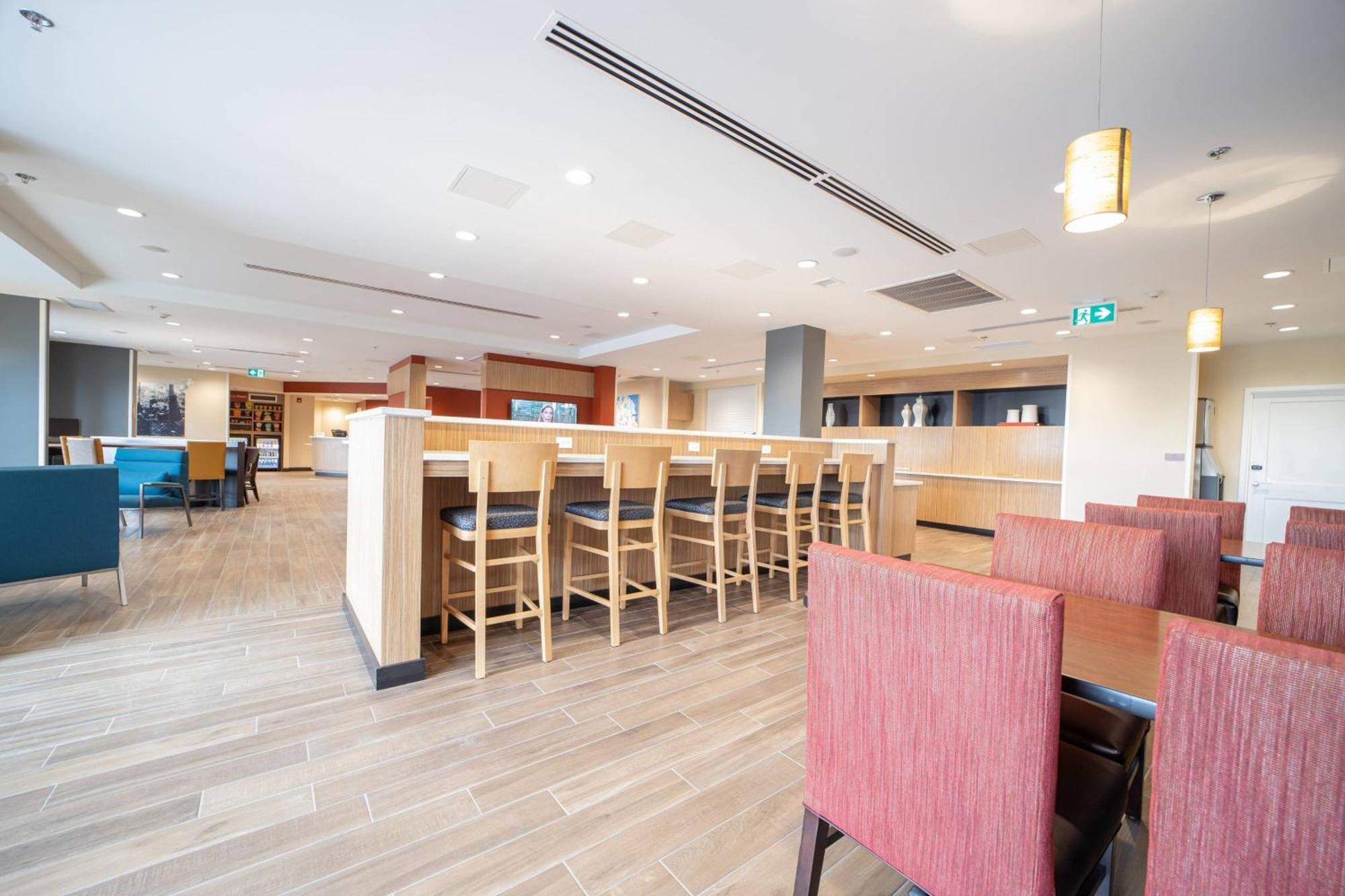 Towneplace Suites By Marriott Petawawa Exterior foto